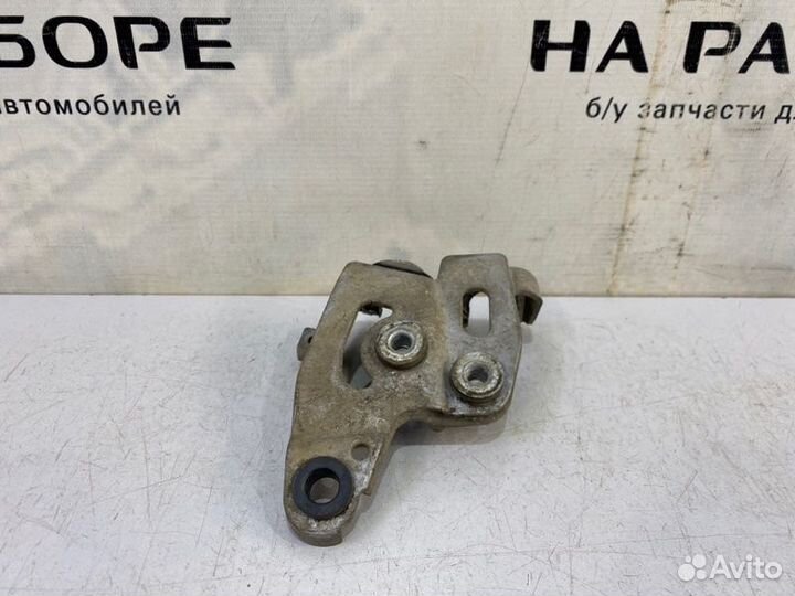 Кронштейн троса кпп Kia Rio 3 седан 1.4 2015