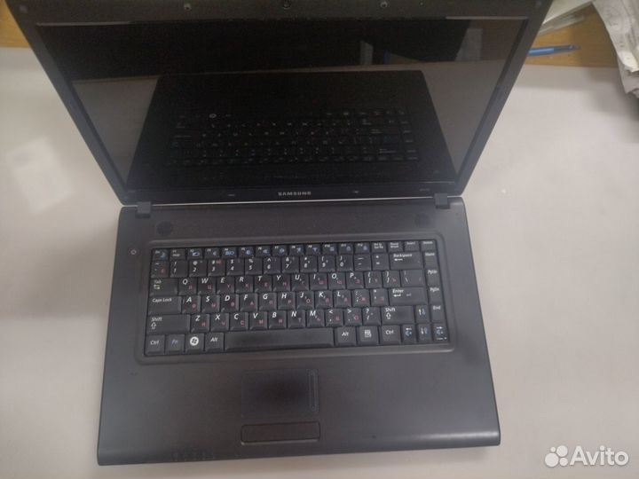 Ноутбук Samsung NP-R519