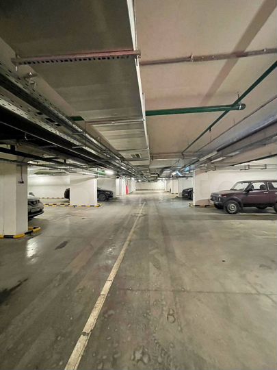 Машиноместо, 21 м²