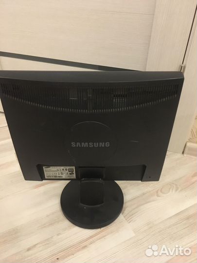 Монитор для компьютера samsung черный