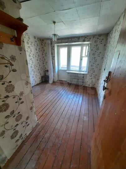 Комната 15 м² в 5-к., 3/4 эт.