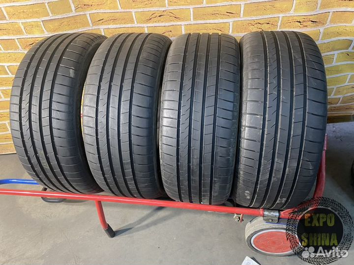 Bridgestone Alenza 001 255/50 R20