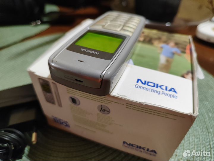 Телефон nokia 1100 i