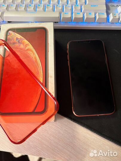 iPhone xr 64gb