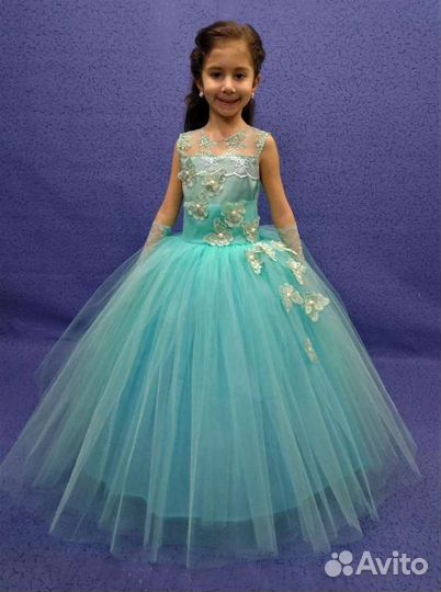 Платье на выпускной в детском саду 122р бирюза