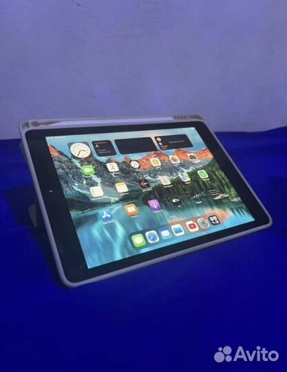 Продаю айпад 6-го поколения
