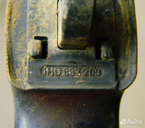 Ручка двери задней наружная VW Golf 3