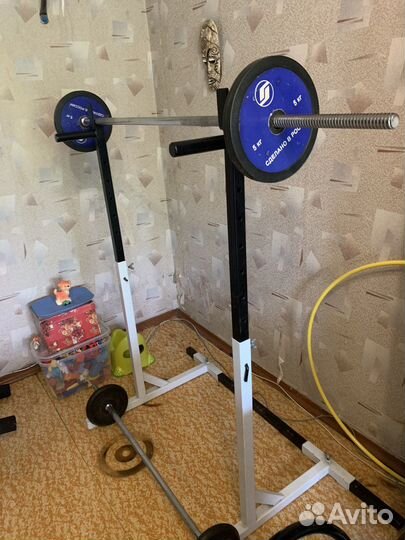Силовой тренажер, скамья, стойки, брусья