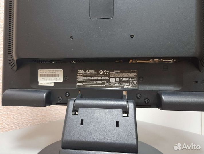 Три монитора для компьютера бу