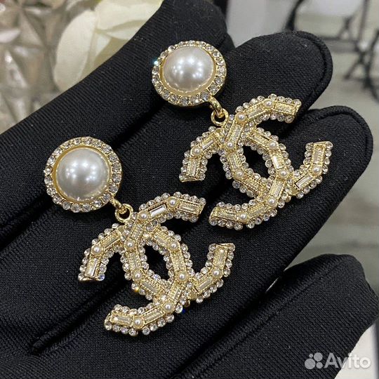 Серьги Chanel