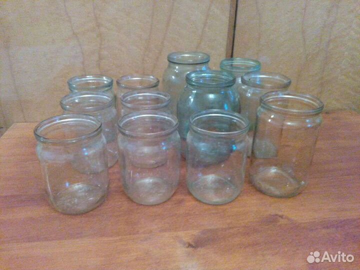 Банка стеклянная 3