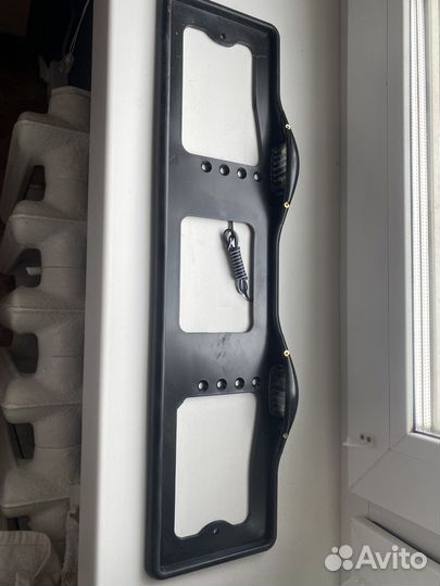 Рамка для номера с верхней подсветкой