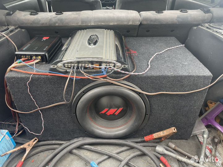 Комплект музыки в машину