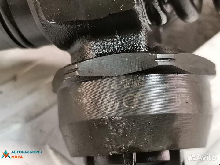 Форсунка Volkswagen Golf 5 2008 038130073AG