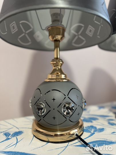 Лампа настольная