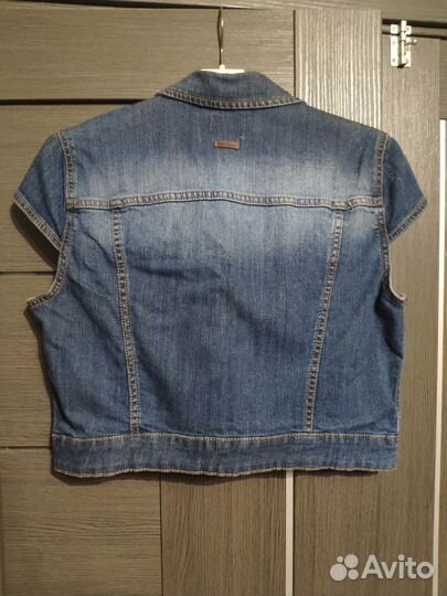 Джинсовая куртка женская Mango 48