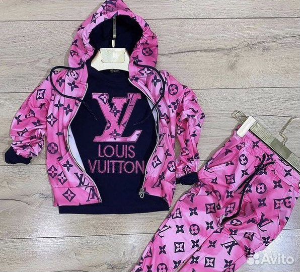Костюм детский новый Louis Vuitton