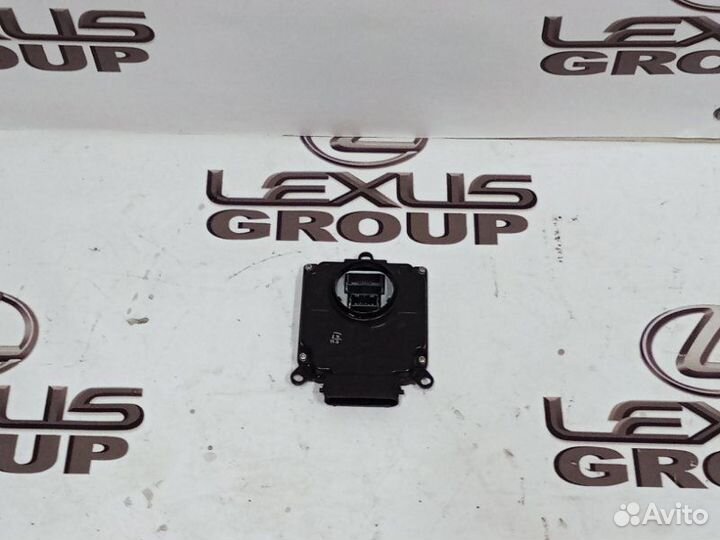 Блок управления фары передний левый Toyota Land