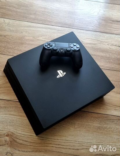 Sony Playstation 4 pro 1tb