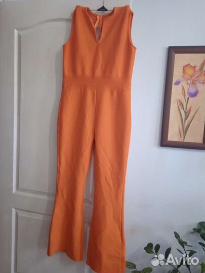 Комбинезон женский