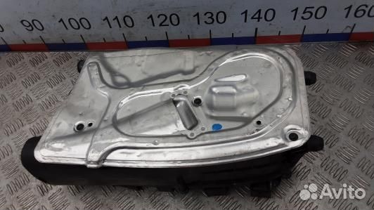 Корпус воздушного фильтра mercedes benz GLE W166