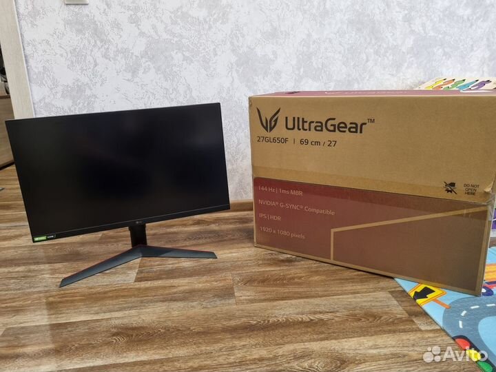 Монитор LG UltraGear 27GL650F-B