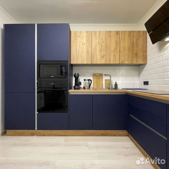 Угловая кухня. Кухонный гарнитур на заказ