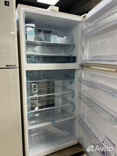 Холодильник Sharp sjxg60pmbe бежевый