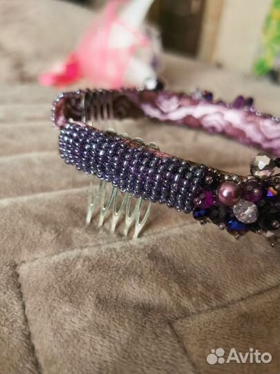 Ободок для волос из камней