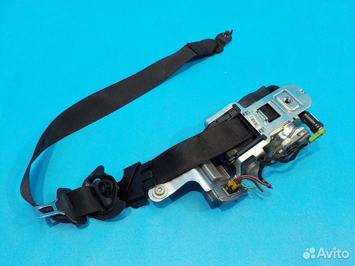 Ремень безопасности передний левый mercedes-benz C-class (W204) 2007-2015