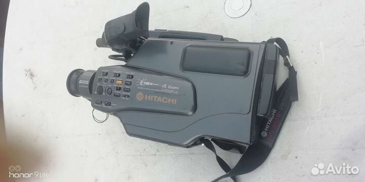 Видеокамера касетная hitachi
