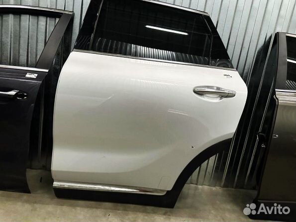 Дверь левая задняя Kia Sorento 3 Prime