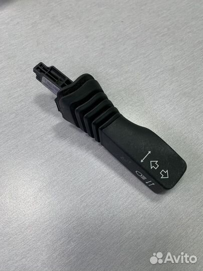 Переключатель поворотов Opel Astra H Zafira B