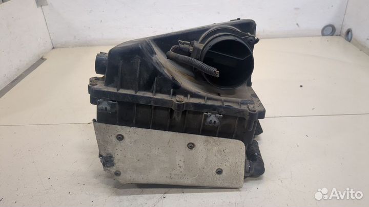 Корпус воздушного фильтра Volkswagen Amarok, 2016