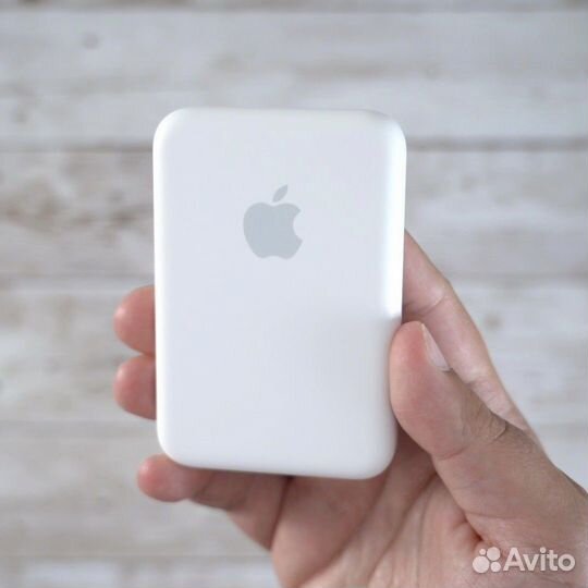 Magsafe battery pack