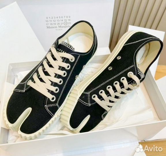 Maison Margiela Tabi кеды