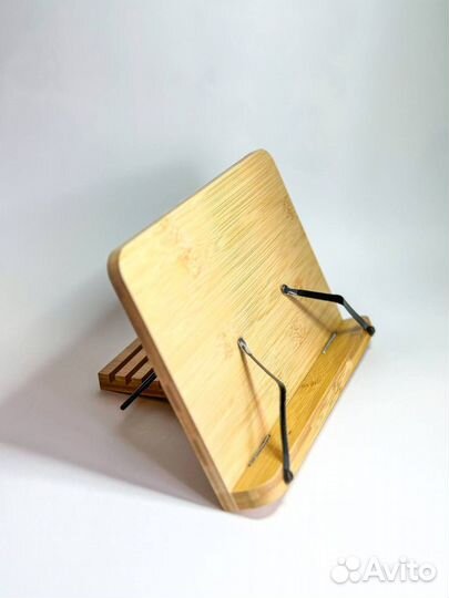 Подставка для книг