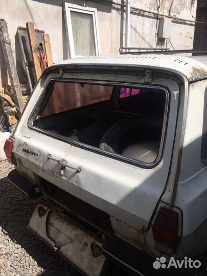 Волга универсал крышка багажника 310221