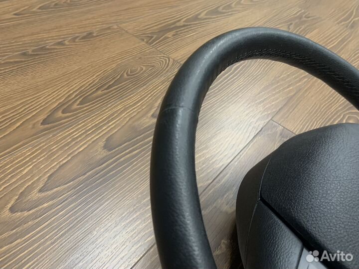 Руль BMW F30 с обогревом оригинал