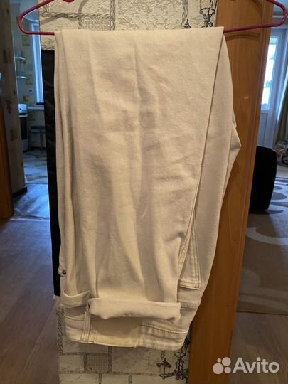 Джинсы женские