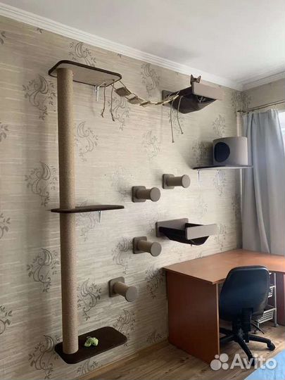 Настенный домик для кошки на заказ