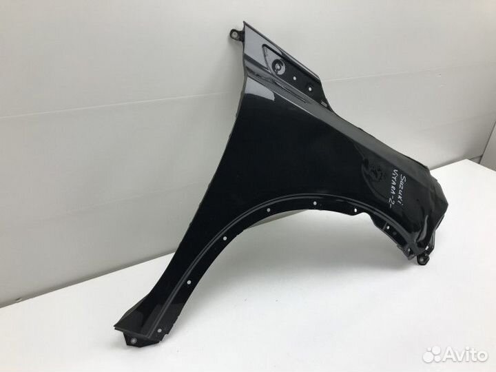 Крыло переднее правое Suzuki Vitara 2