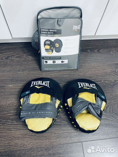 Боксерские лапы everlast