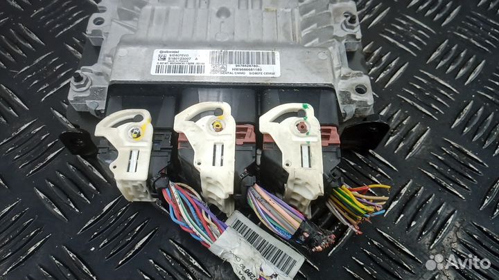 Б/У Б/У Блок управления двс S180123007