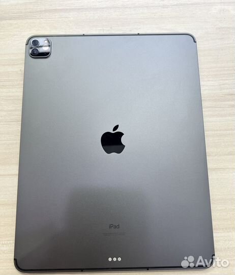 iPad pro 12.9 m1