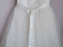 Новое белое нарядное платье р.146