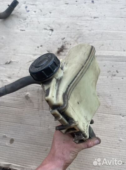 Бачок гур,гидроусилителя Renault Symbol