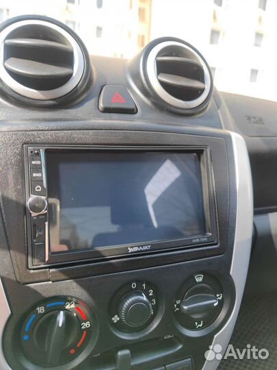 Магнитола Swat AHR-7040