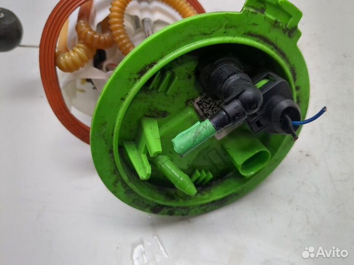 Насос топливный электрический Volkswagen Golf 7, 2