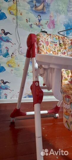 Стульчик для кормления babyton